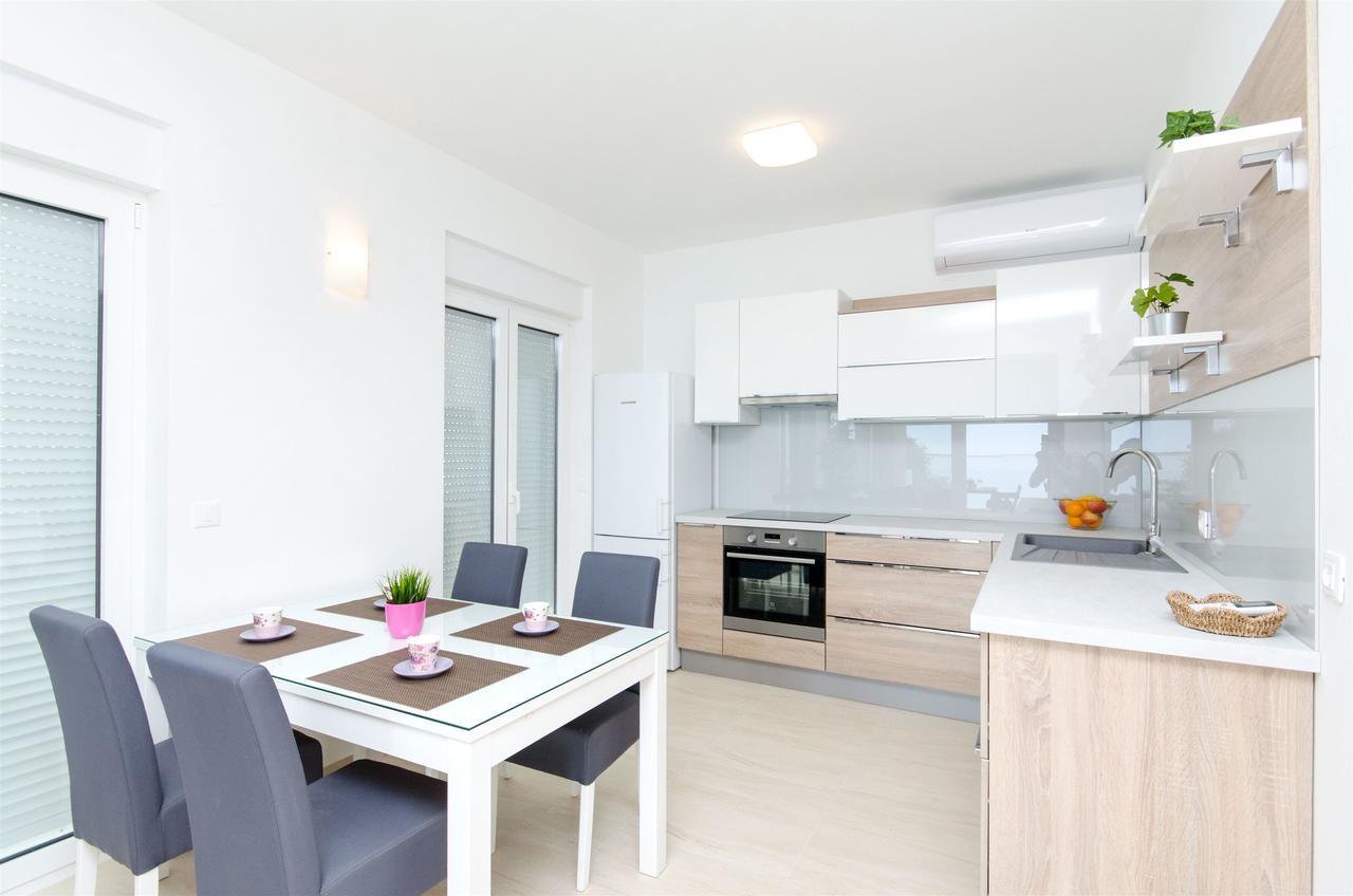 Apartments Branimir Mandre Bagian luar foto